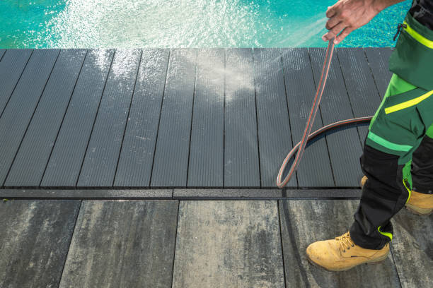 Fence Pressure Washing in Monroe City, MO